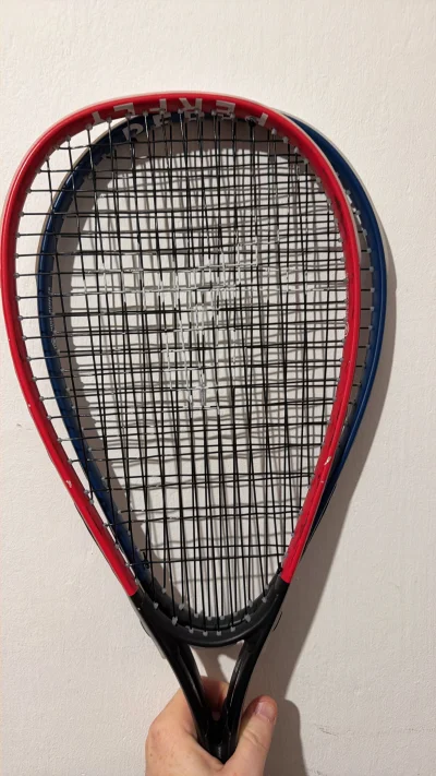 assninja - Mam wrażenie że trochę mi się ta paletka wygięła, ale jak? To jest chyba w...