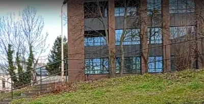 Wykopaliskasz - Ktoś z Cieszyna kojarzy ten budynek?
Podejrzewam, że okolica w pobliż...