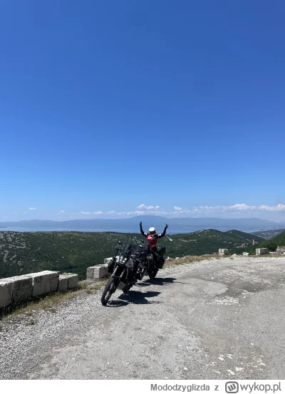 Mododzyglizda - @AdamES niech już dadzą te +10 stopni ( ͡° ʖ̯ ͡°) W tym sezonie nasta...