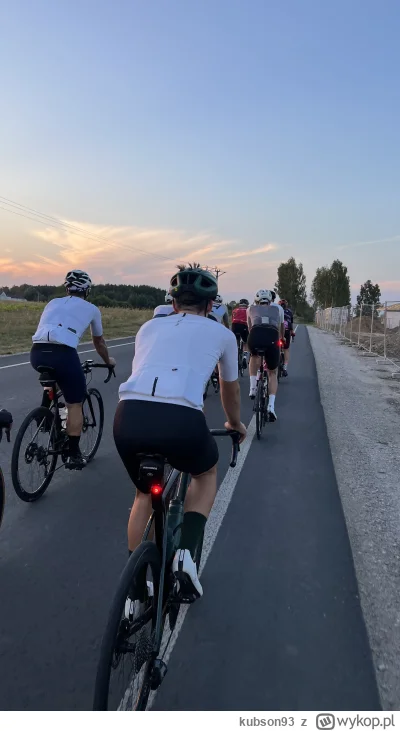 kubson93 - 288 586 + 128 + 90 + 56 + 59 + 63 + 29 = 289 011

Ustawki ostatnie małe i ...