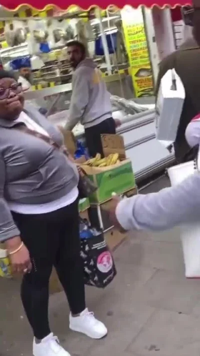 cheeseandonion - These two women in Peckham had an altercation

#ldn
