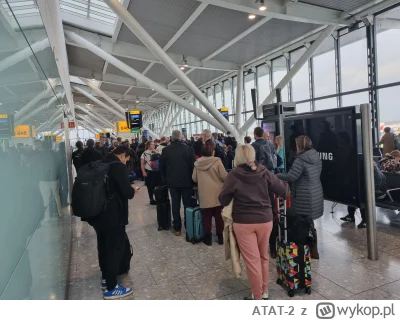 ATAT-2 - Kolejki do boardingu w samolocie to jest enigma której nigdy nie rozgryzę. C...