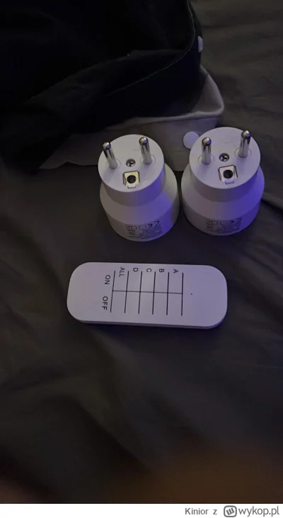 Kinior - Miruny, mam taki zestaw i nijak nie da się sparować gniazdek z pilotem :/ ma...