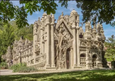 Loskamilos1 - Le Palais Ideal, czyli "idealny pałac", jest to oryginalna konstrukcja ...