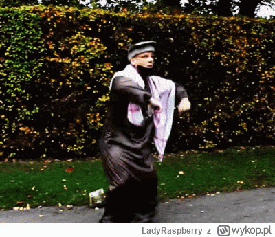 LadyRaspberry - król zadowolony - ciapaty plz dont break my heart
#eurowizja