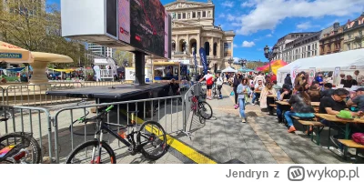 Jendryn - #rower #majówka #frankfurt #niemcy Pozdrowienia z Frankfurtu.  pierwszy dzi...