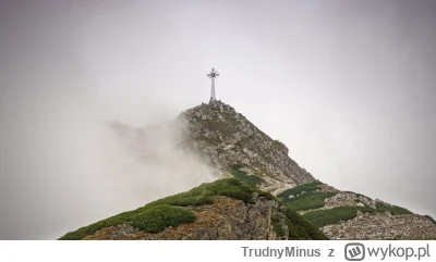 TrudnyMinus - Tu jest zdjęcie z marsa które ukrywa NASA, gdyż na Marsie ma siedzibę J...