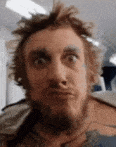 v.....l - @maciej-wlos: