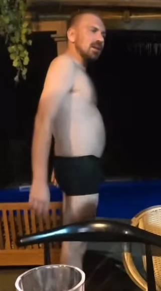 Marecki85 - #raportzpanstwasrodka Ale kompromitacja tego lamusa, Najpierw udawał że n...