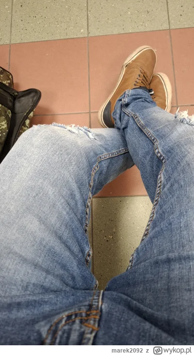 marek2092 - Pozdrawiam wszystkich kołchoźników którzy kończą teraz nocną zmianę....