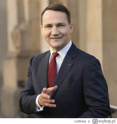 rutkins - #polityka

Właśnie ogarnąłem że to ostatnia szansa Sikorskiego na prezydent...