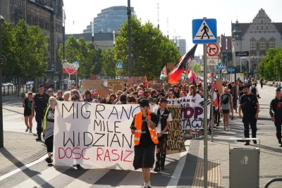 manichejskakloda - !#bekazlewactwa #polityka #heheszki #polska 

#codziennenuranielew...