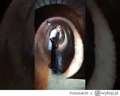 Poludnik20 - Około 4 minut trwa przejście kanału „Dętka” pod placem Wolności w Łodzi....