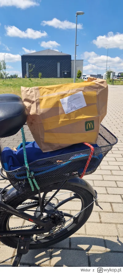 Widur - @KladzSie  @frezjawdoniczce zasłużony posiłek renegeracyjny po drodze: