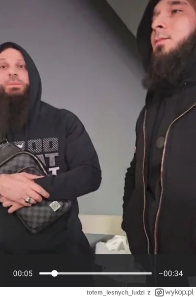 totemlesnychludzi - @turfa8: Baba Hassan, trinke Wasser
Pierwsza klasa, pyszna trawa
...