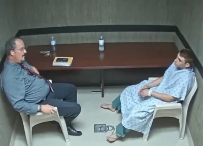 Kosmiczny-Duch - @bombastick: Obca agentura jest wszędzie