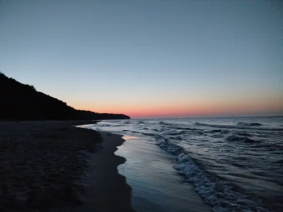 teslamodels - 3 dzień samotnie nad morzem. Dopiero po 21 robi się pusto na plaży, a t...