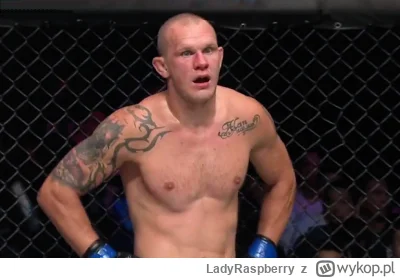 LadyRaspberry - Świat Michałka, kiedy musi trochę pomyśleć - kołowrotek w bani.
#fame...