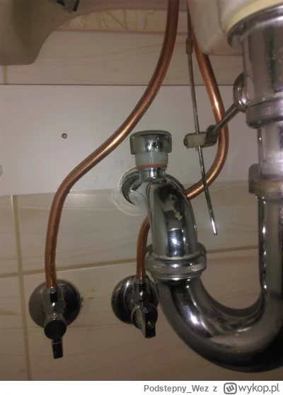 Podstepny_Wez - >Instalacja na sztywno z miedzi

@sherluss: Dajesz takie rurki wkręca...