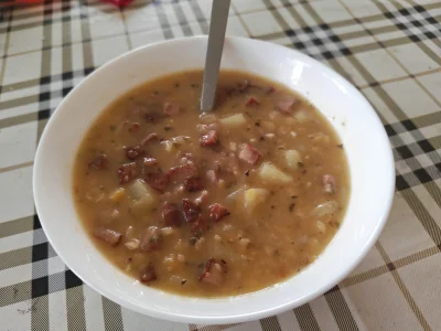 tomasz-sadurski - Dziś ugotowana ambrozja - grochówka (⌐ ͡■ ͜ʖ ͡■)