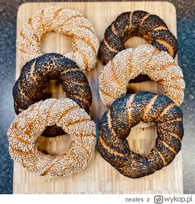 neales - SIMIT 

#bojowkapiekarska #gotowanie #pieczenie #chleb #chlebdomowy #pieczzw...