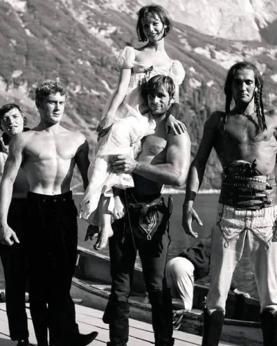 skrogg - Olbrychski, Perepeczko, ktoś tam i Pola Raksa.