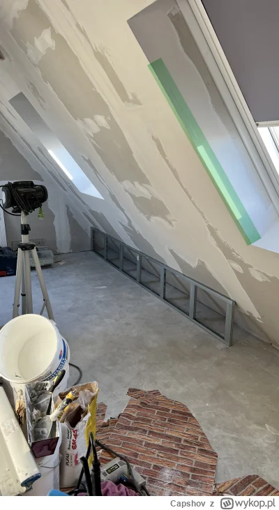 Capshov - @johny-kowalski