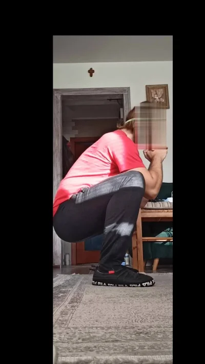 przegro_pisarz - Użytkownik @klefonafide napisał bym zrobił przysiad bez ciężaru, moż...