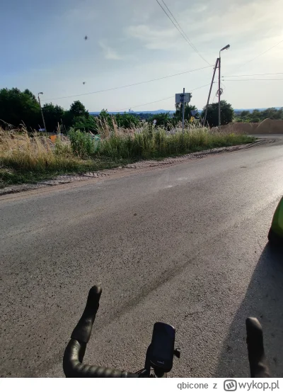 qbicone - 395 126 + 46 + 2 + 33 = 395 207

Jest upał, jest czas na szosę :)

#rowerow...