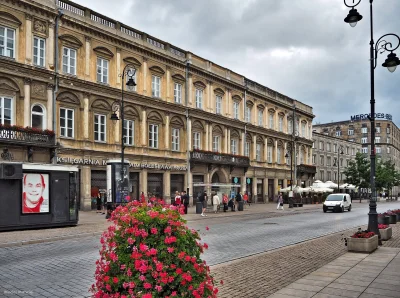 Fennrir - @haabero: 
Pierwszy sklep Wokulskiego to był najpewniej w nieistniejącej ju...