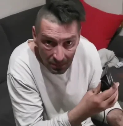 LenoV12 - @arekis77: 
xd