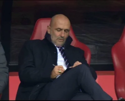 Minieri - "Drogi pamiętniczku,
To już dziś, już za chwilę! Ta pała "kapitan" od siedm...