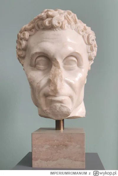 IMPERIUMROMANUM - Rzymska rzeźba zapewne przedstawiająca cesarza Nerwę

Rzymska rzeźb...