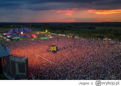 Jagoo - Łódź summer festiwal, nie wiem ile ludzi przyszło, ale godzinę temu przestali...