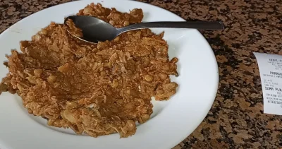 baxxterwinc - To nie dość że Rafałek jadł kupę to jeszcze musiał za to zapłacić ??

#...