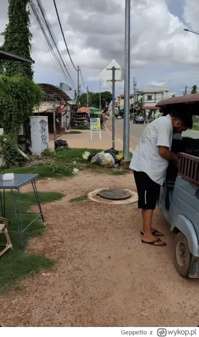 Geppetto - #raportzpanstwasrodka miło tak usiąść sobie przy stoliku z kanapeczką i po...