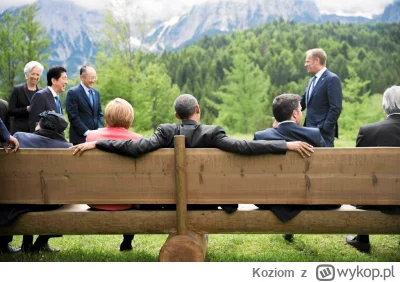 Koziom - @Kallisto: Jak widać dla Orbana (który był gospodarzem i to on ustala miejsc...