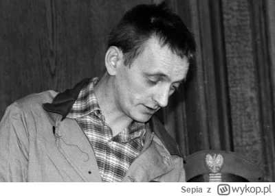 Sepia - Paweł Tuchlin, seryjny morderca, "Skorpion" z Pomorza, w latach 1975-1983 zab...