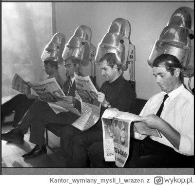 Kantorwymianymysliiwrazen - Faceci..( ͡° ͜ʖ ͡°)
#ciekawefoto #niebieskiepaski