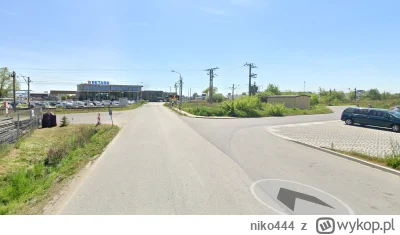 niko444 - Tak z ciekawosci jedziecie sobie taką drogą prosto, macie po prawej stronie...