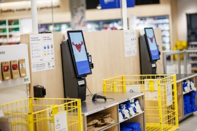 Logan00 - @MarianoaItaliano: tak, nie mają. Tam jest zwykła półka do odkładania towar...