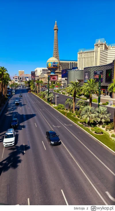 bletoja - #usa #podroze #podrozujzwykopem
Vegas, fajne ale kicz tandeta i miliony dol...