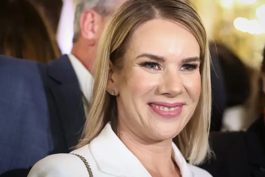 BoskiPrototyp - Przepraszam nie jestem w trmacie polityka itd. ten chlop to jest jaki...