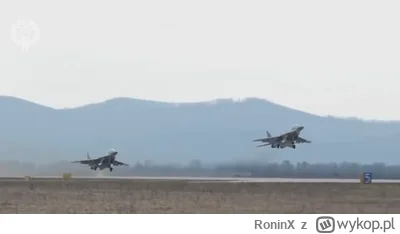 RoninX - Słowacy pokazali odlot swoich MIG-ów na UKR. Ciekawy jest użyty do tego podk...