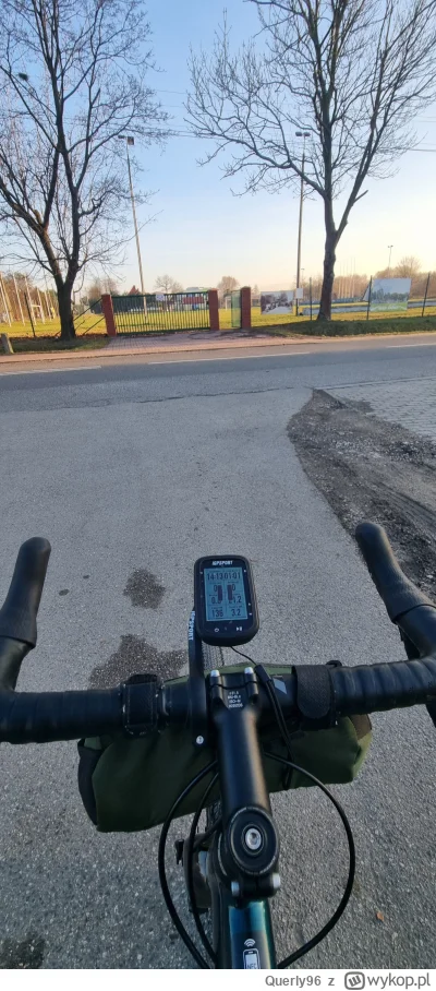 Querly96 - 266 + 32 = 298



#rowerowyrownik #rower #gravel

Skrypt | Statystyki