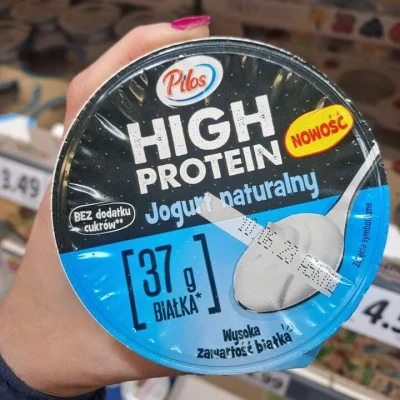 wykolejony - @Uuroboros: w Lidlu są nowe jogurty. Cena poniżej 4,50zł.