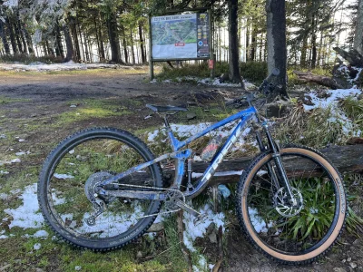 Rustyyyy - Kupiony rowerek na s------l tripy ( ͡° ͜ʖ ͡°)

#rower #mtb #chwalesie