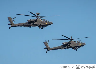 trach777 - #podlasie 

Też u was tak hilikopteri latali dzisiaj? Wyglądały jak apacze...