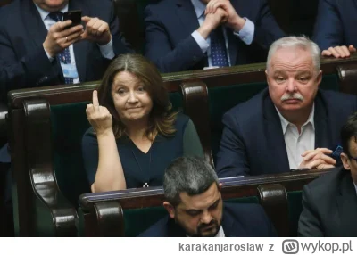 karakanjaroslaw - @Kagernak: Lichocka przecierała oko, a Obsrajtek pewno się tylko dr...