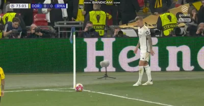 uncle_freddie - Borussia Dortmund 0 - 1 Real Madryt; Carvajal

MIRROR: https://dubz.l...